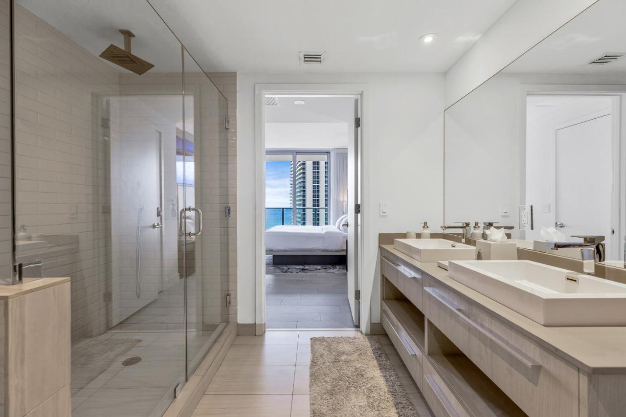 הוליווד Hyde House - Luxury Waterfront 2Br 2Ba Apartment Suite With Direct Ocean View, Roof Top Pool, Resort Amenities מראה חיצוני תמונה