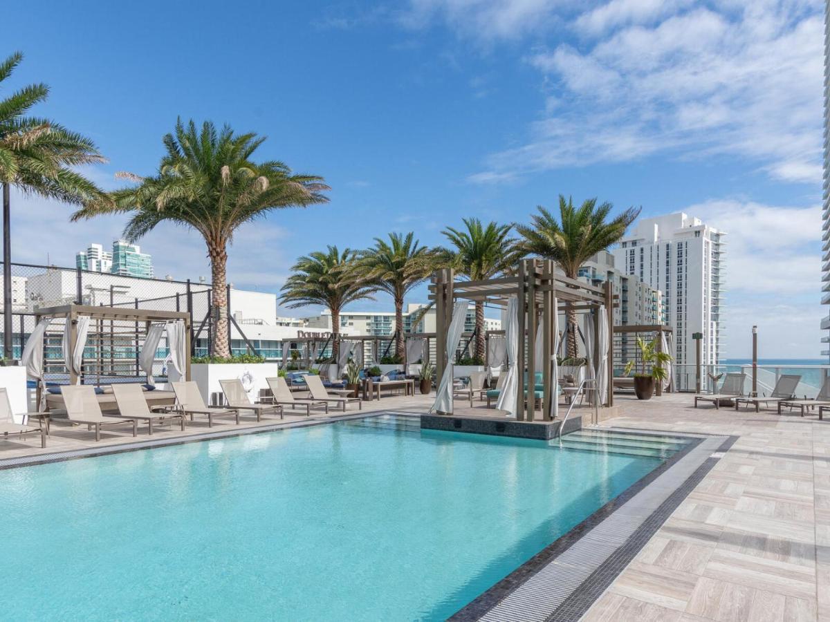 הוליווד Hyde House - Luxury Waterfront 2Br 2Ba Apartment Suite With Direct Ocean View, Roof Top Pool, Resort Amenities מראה חיצוני תמונה
