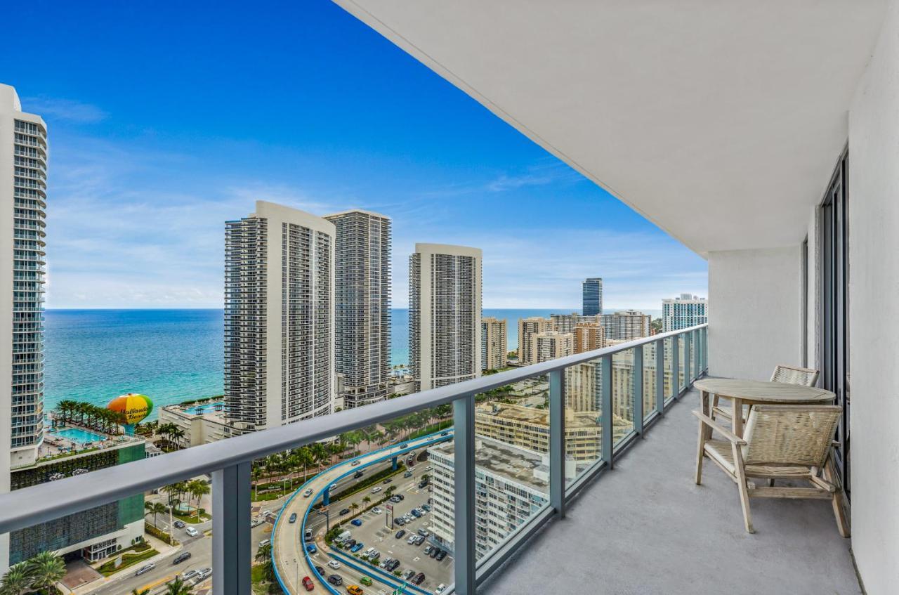 הוליווד Hyde House - Luxury Waterfront 2Br 2Ba Apartment Suite With Direct Ocean View, Roof Top Pool, Resort Amenities מראה חיצוני תמונה