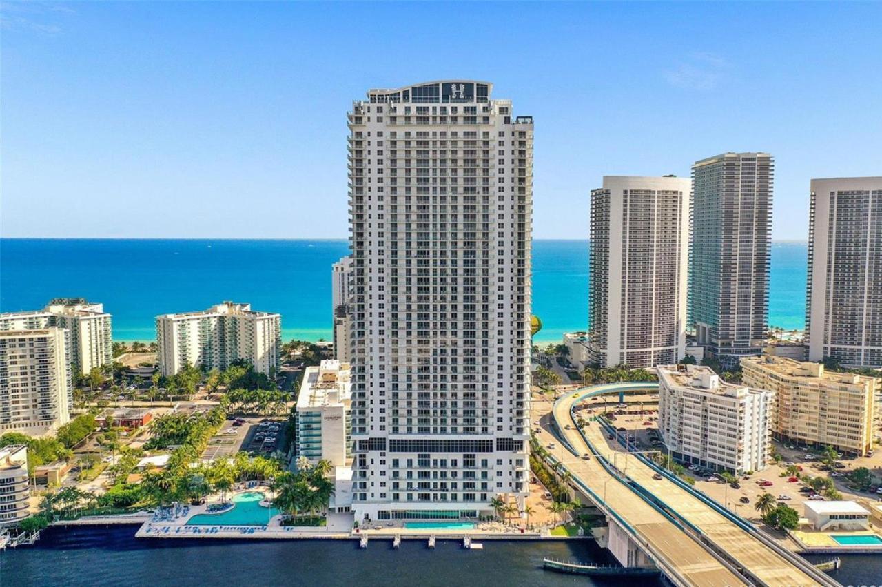 הוליווד Hyde House - Luxury Waterfront 2Br 2Ba Apartment Suite With Direct Ocean View, Roof Top Pool, Resort Amenities מראה חיצוני תמונה