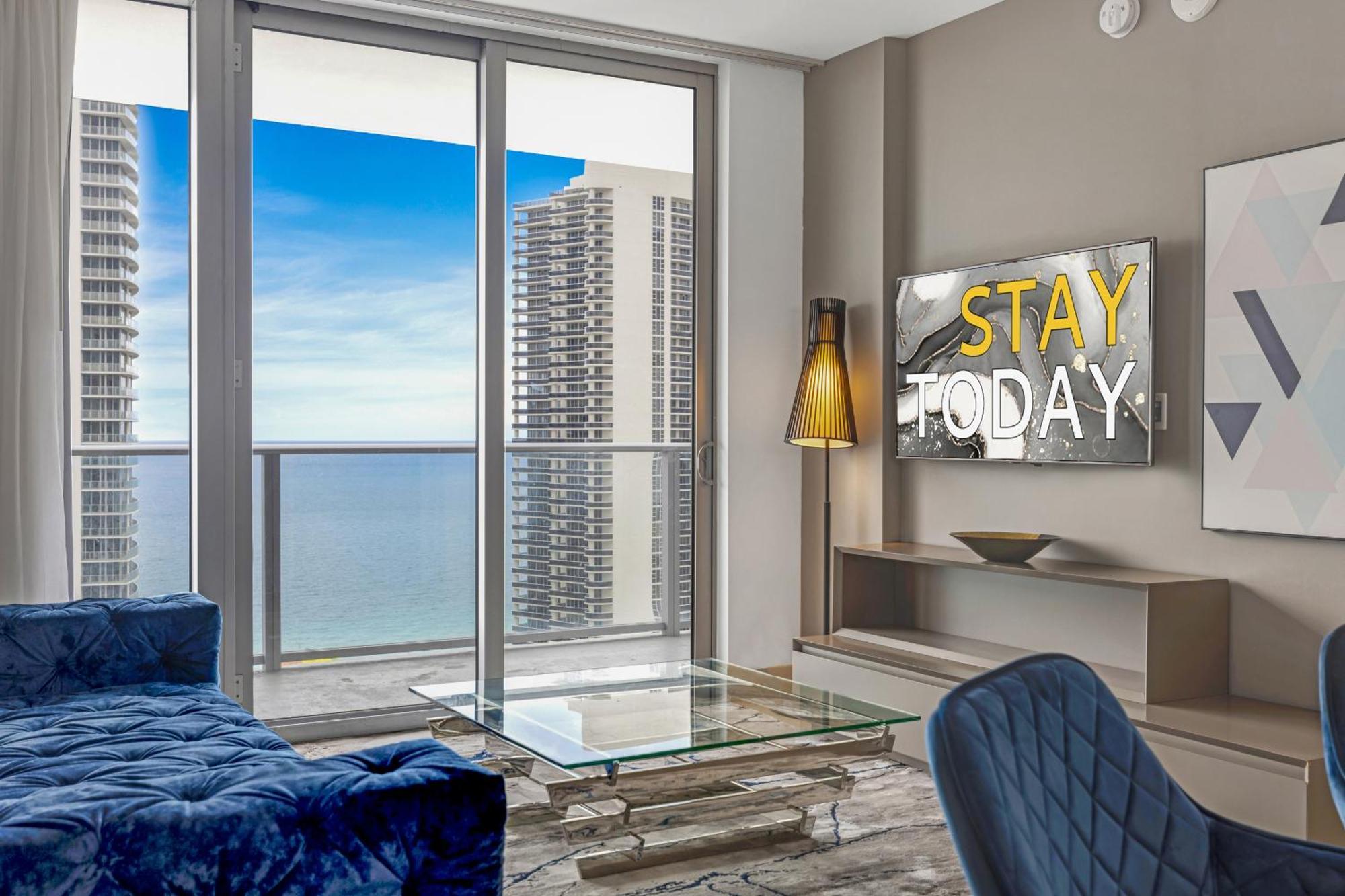 הוליווד Hyde House - Luxury Waterfront 2Br 2Ba Apartment Suite With Direct Ocean View, Roof Top Pool, Resort Amenities מראה חיצוני תמונה
